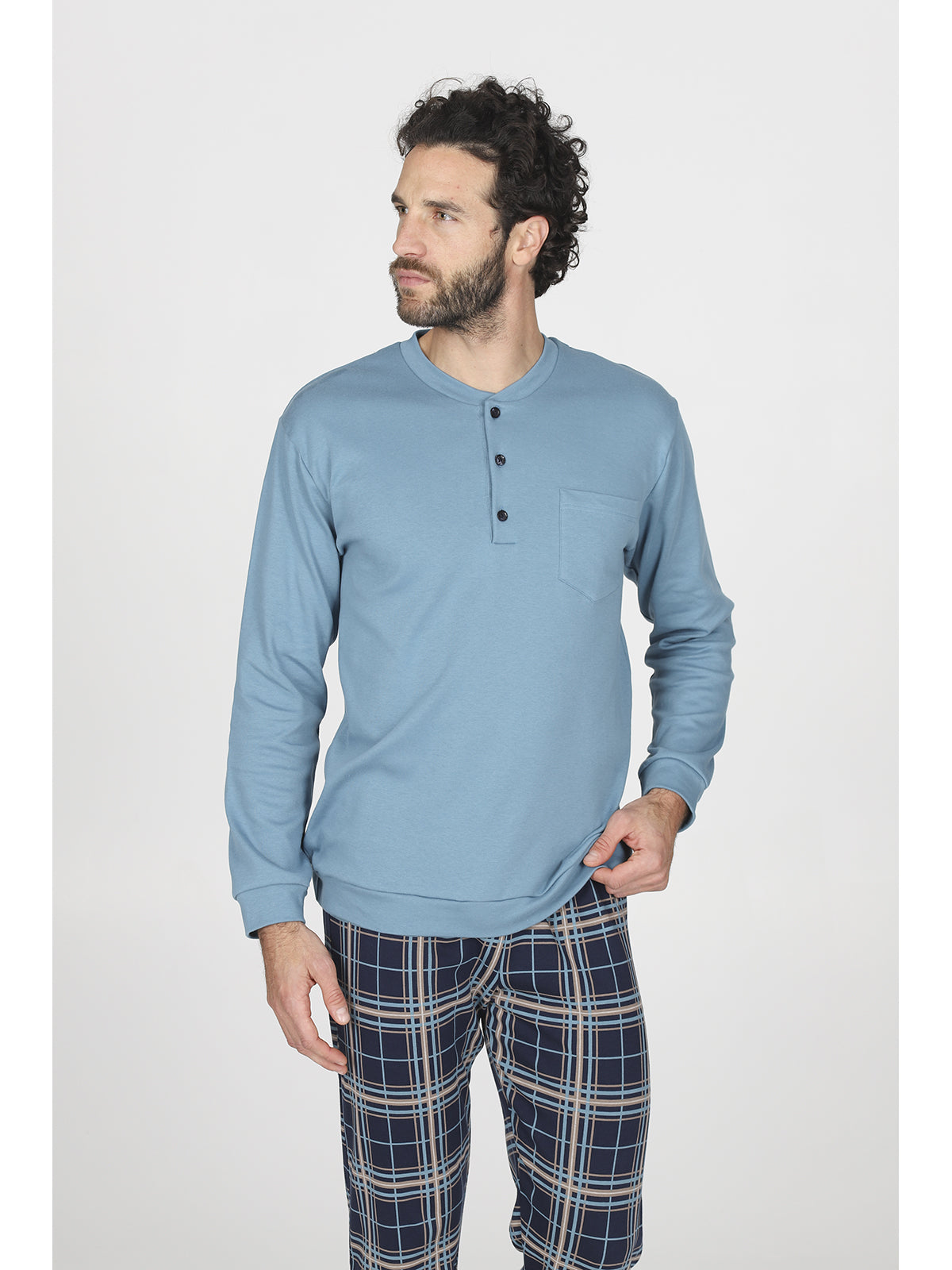 Pigiama con bordi in morbido 100% cotone