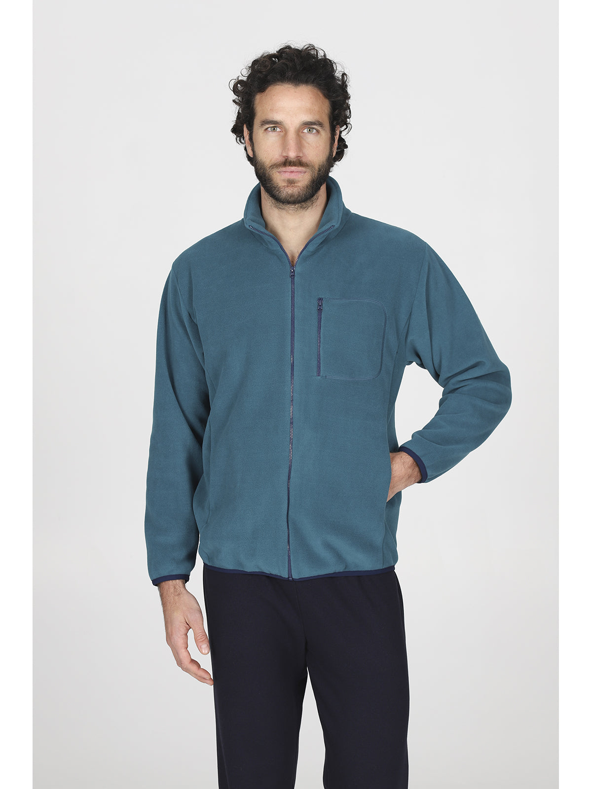 Pratico giubbotto con zip