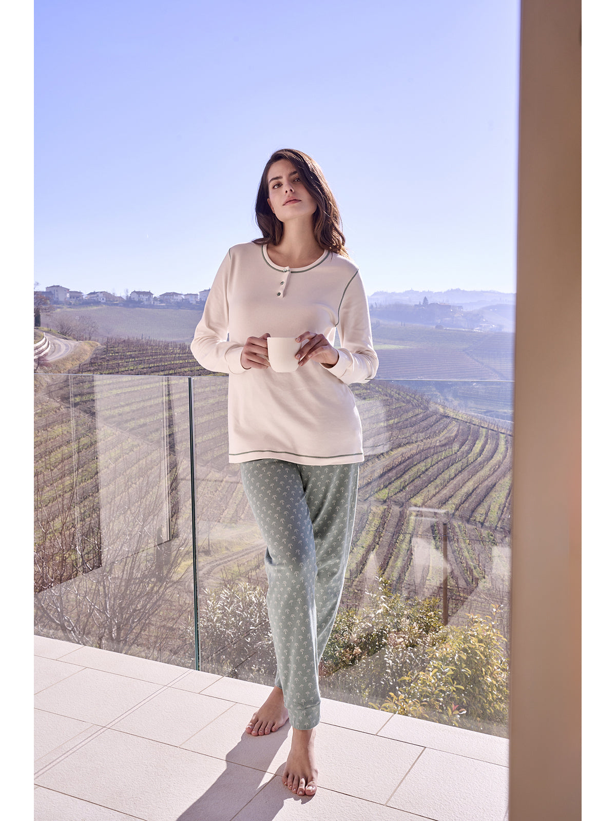 Pigiama lungo serafino con bordi in morbido interlock annfiore Alpina