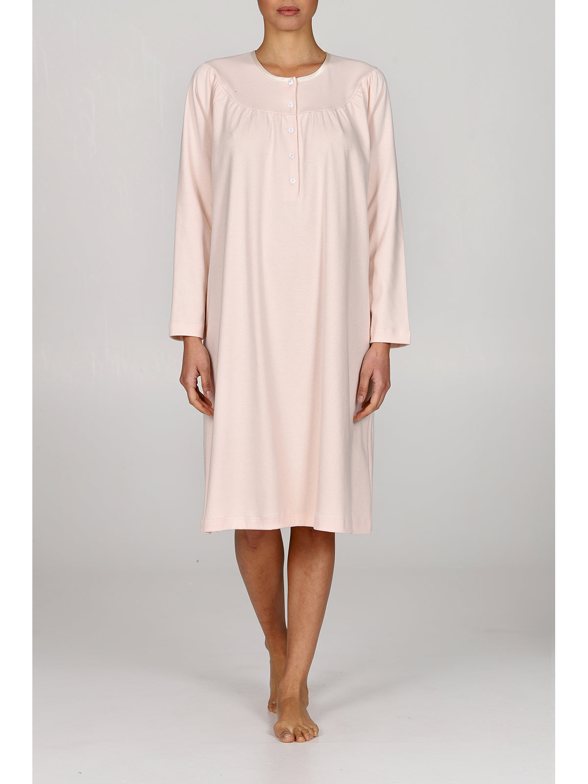 Raffinata camicia da notte con pinces in interlock di puro cotone annrosa Alpina