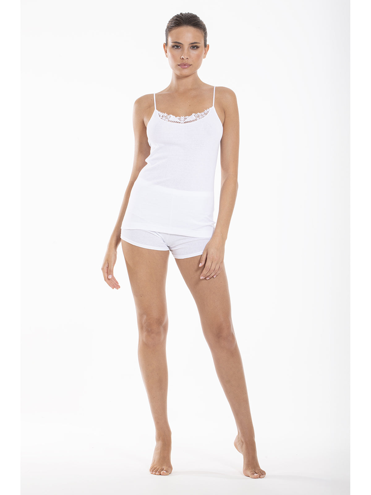 Canotta Con Elegante Applicazione In Macrame'