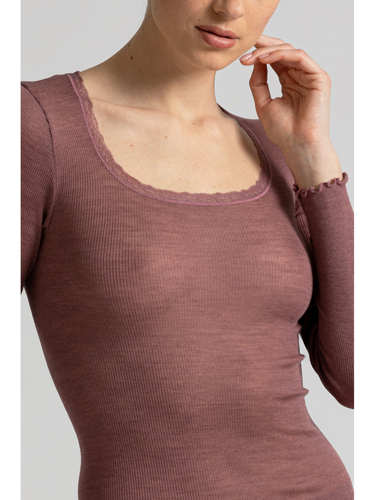 Maglietta in calda e pregiata lana e seta