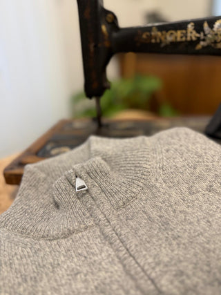 Maglia zip intera in pura lana