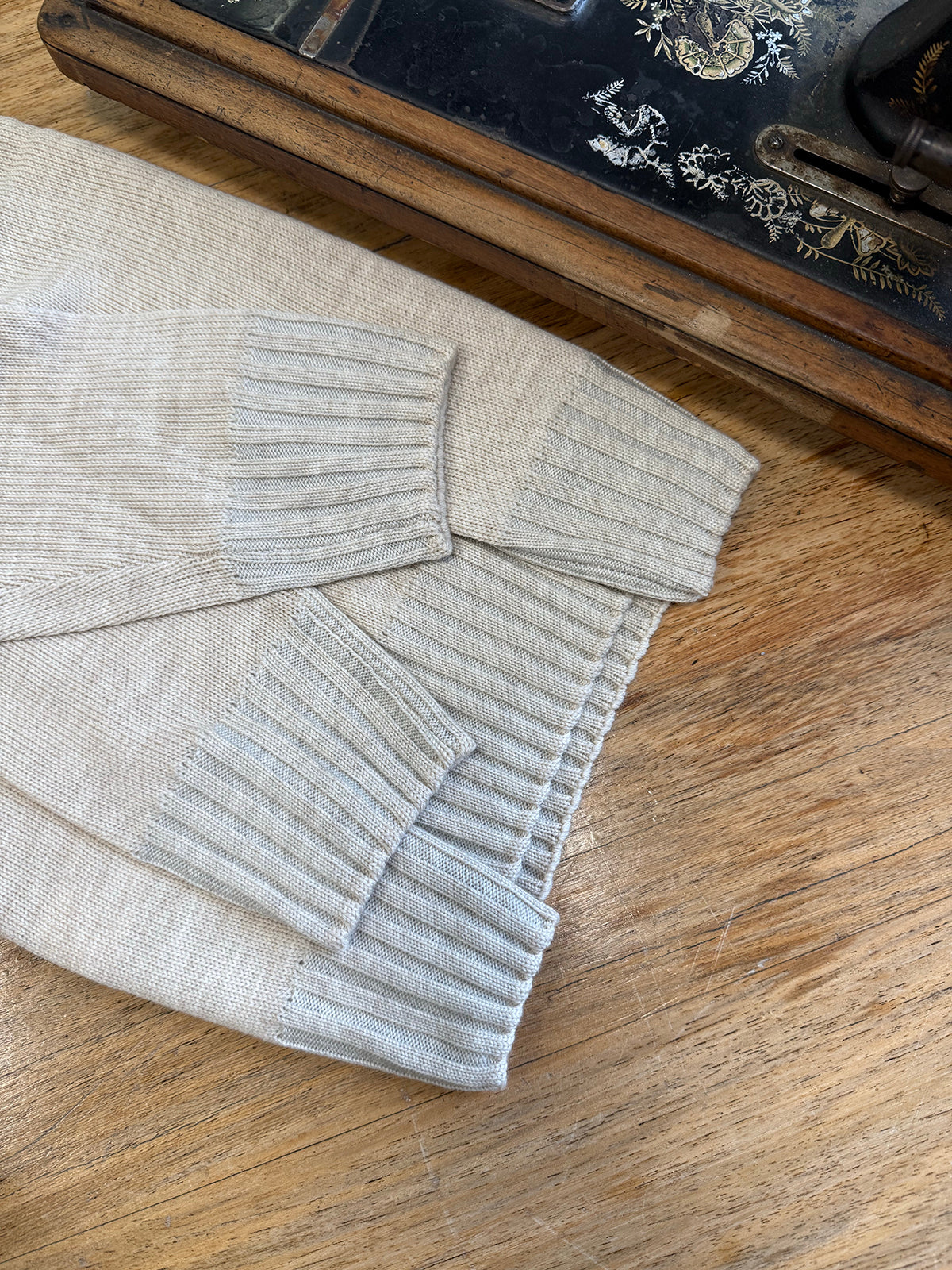 Maglia in pura lana merino extrafine