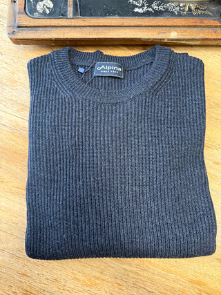 Maglia girocollo in pura lana