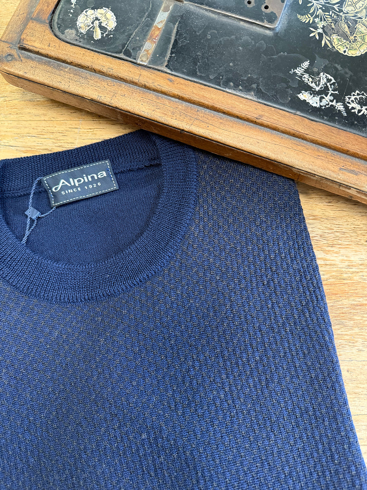 Maglia jacquard in pura lana