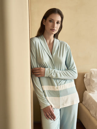 Pigiama Con Colletto In Morbida Viscosa