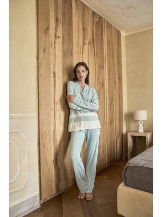 Pigiama con colletto in morbida viscosa