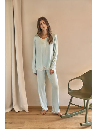 Morbido pigiama lungo donna con pizzo in viscosa