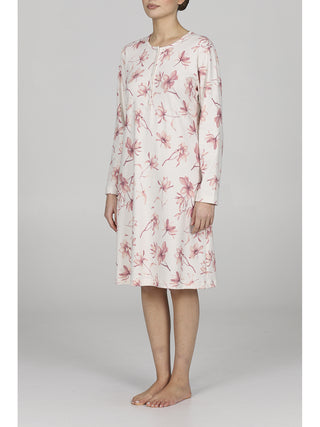 Elegante camicia da notte a fiori