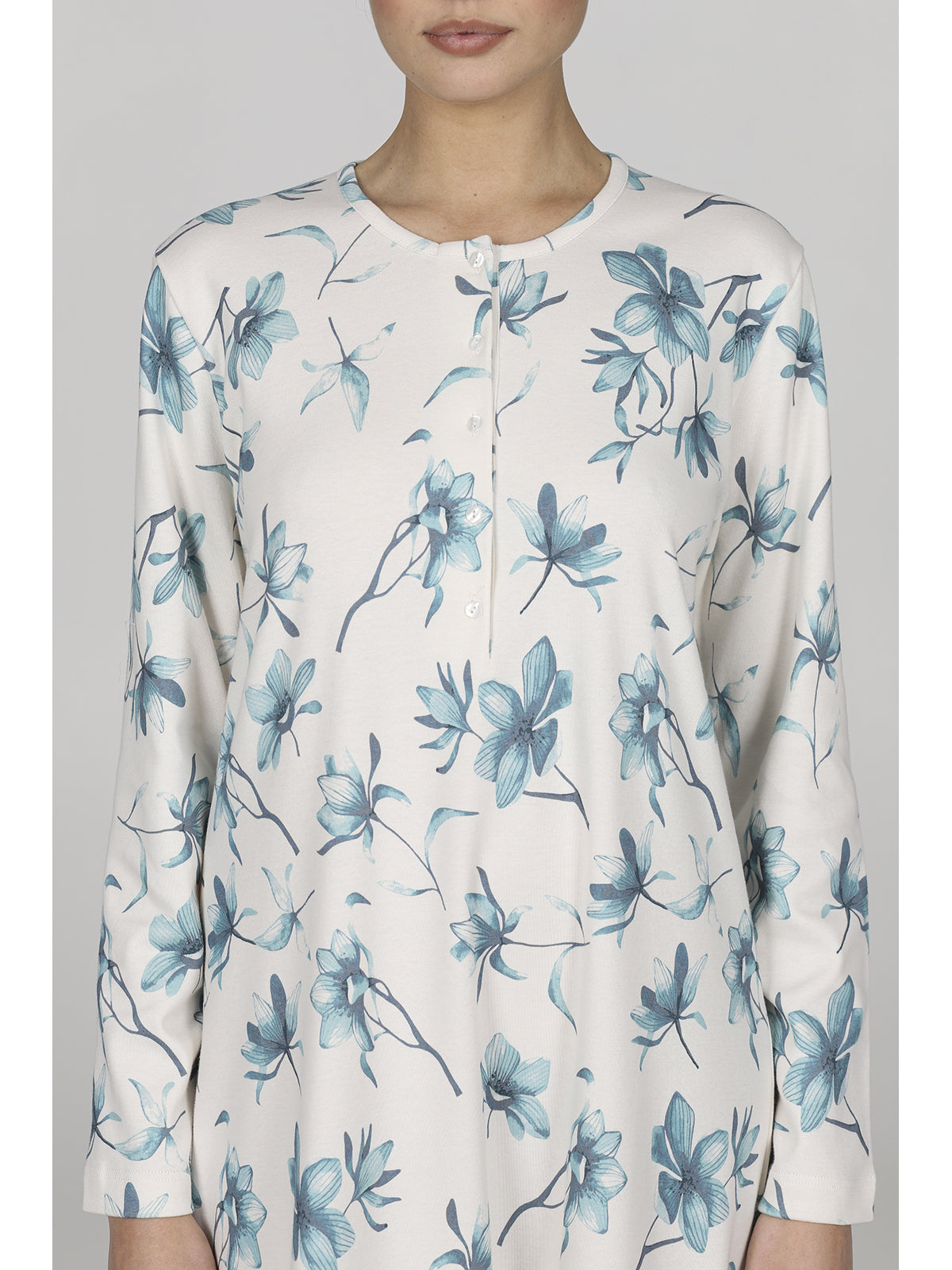 Elegante camicia da notte a fiori