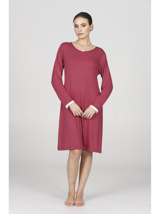 Morbida camicia da notte in tinta unita