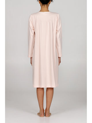 Raffinata camicia da notte con pinces in interlock di puro cotone annrosa Alpina