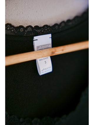 Calda canotta con pizzo basso