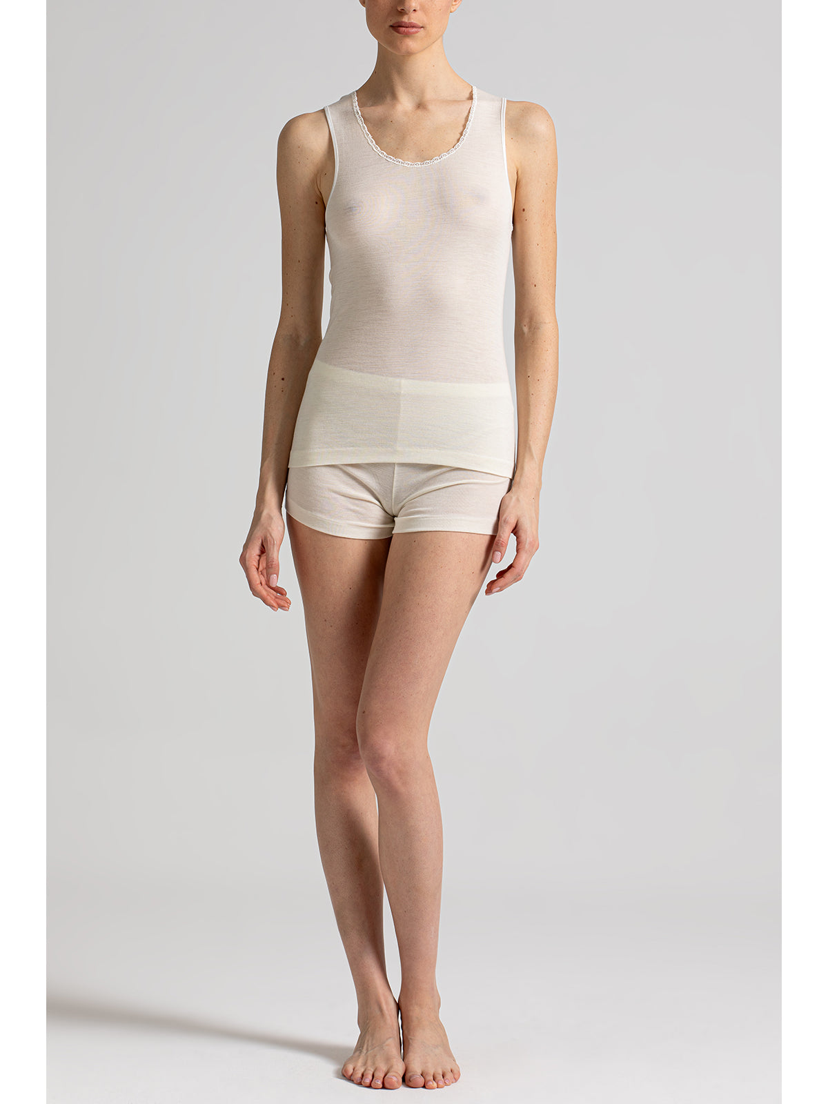 Maglietta spalla larga in calda lana e seta