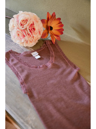 Canotta spallina stretta in pregiata lana e seta