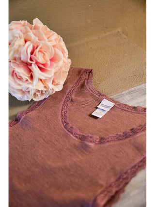 Canotta spallina stretta in pregiata lana e seta