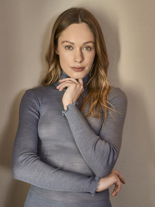 Maglietta dolcevita in lana e seta