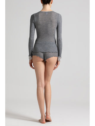 Maglietta con scollo in pizzo